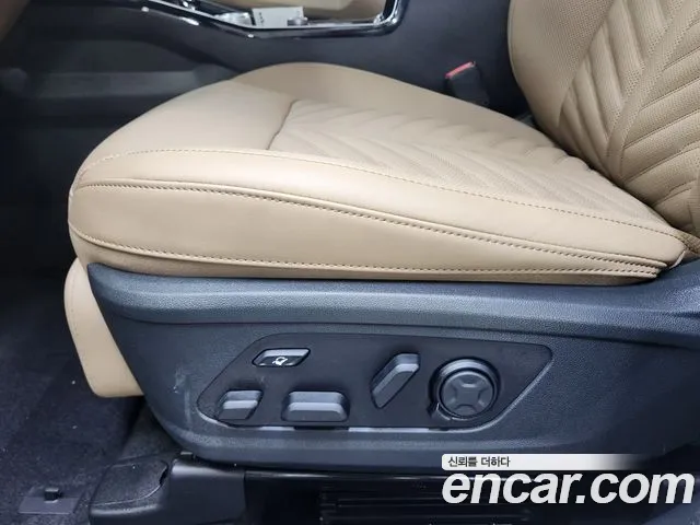Kia Sorento 2025 thumb 5