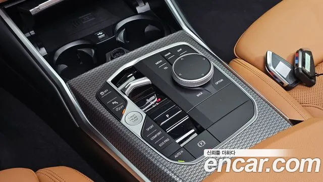 BMW 3-Series 2025 thumb 9
