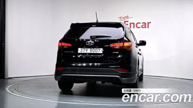 Hyundai Santa Fe 2013 thumb 4