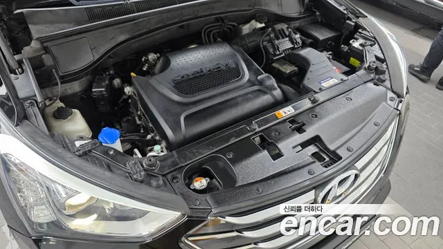 Hyundai Santa Fe 2013 thumb 6