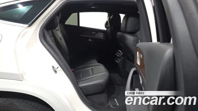 Mercedes-Benz GLE 2022 thumb 12