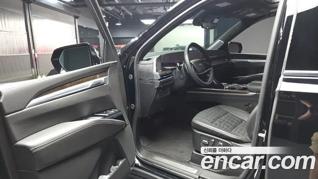 Cadillac Escalade 2025 thumb 10