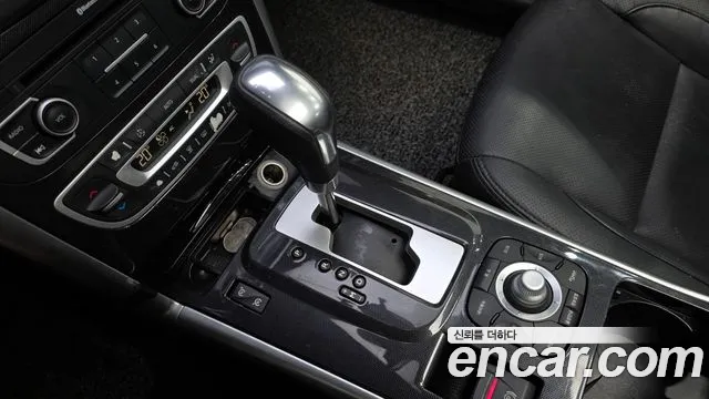 Renault-KoreaSamsung SM5 2015 thumb 9