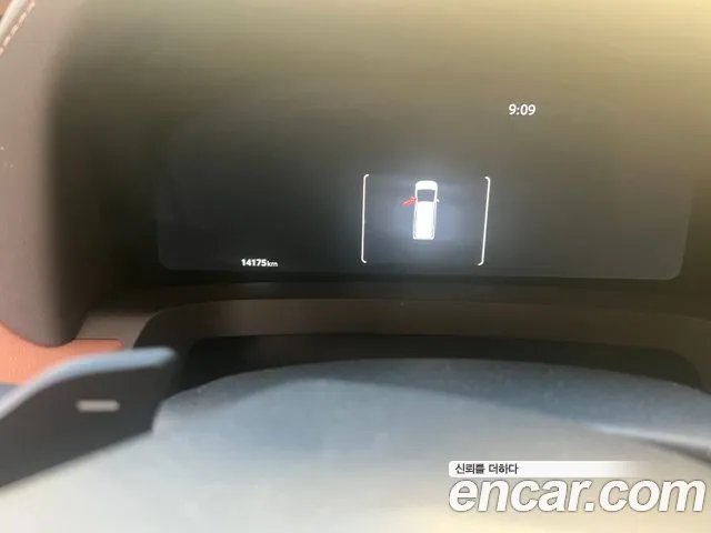 Toyota Alphard 2025 thumb 6