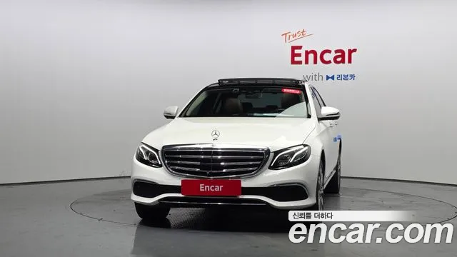 Mercedes-Benz E-Класс 2020 thumb 2