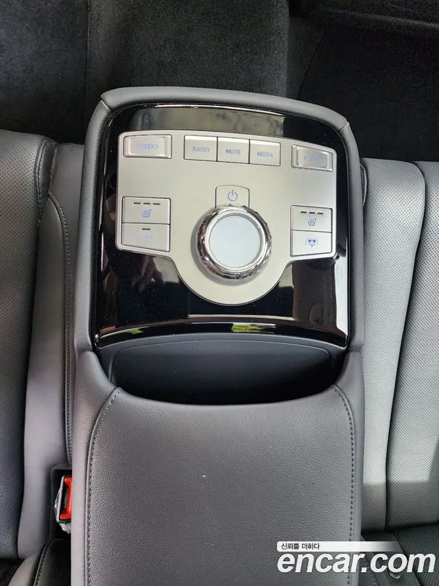 Genesis G80 2024 thumb 10