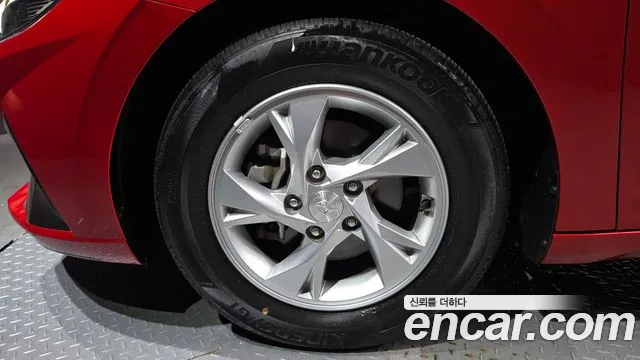 Hyundai Avante 2021 thumb 5