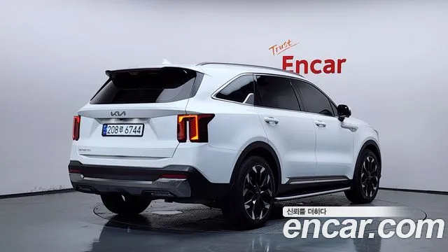 Kia Sorento 2025 thumb 2