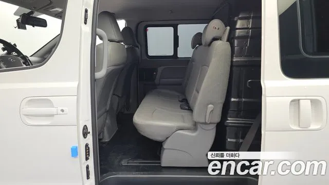 Hyundai Starex 2019 thumb 11