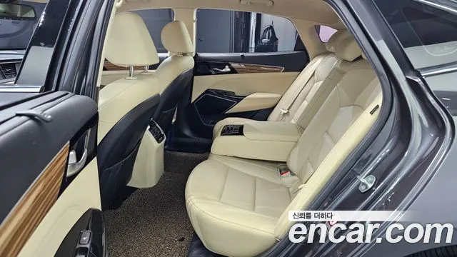 Kia K7 2016 thumb 10