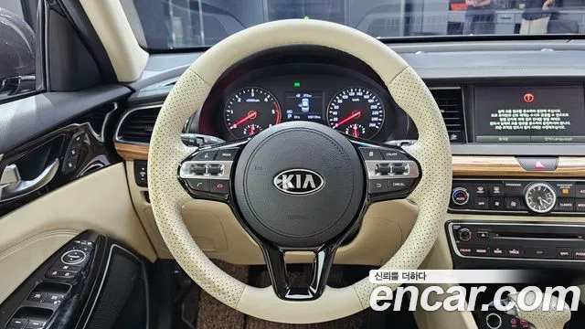 Kia K7 2016 thumb 12