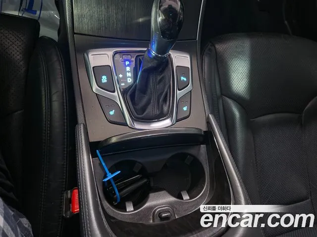 Hyundai Grandeur 2015 thumb 6