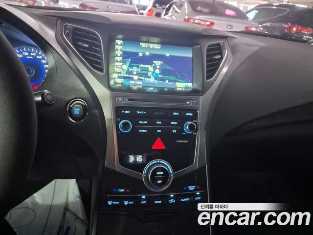 Hyundai Grandeur 2015 thumb 9