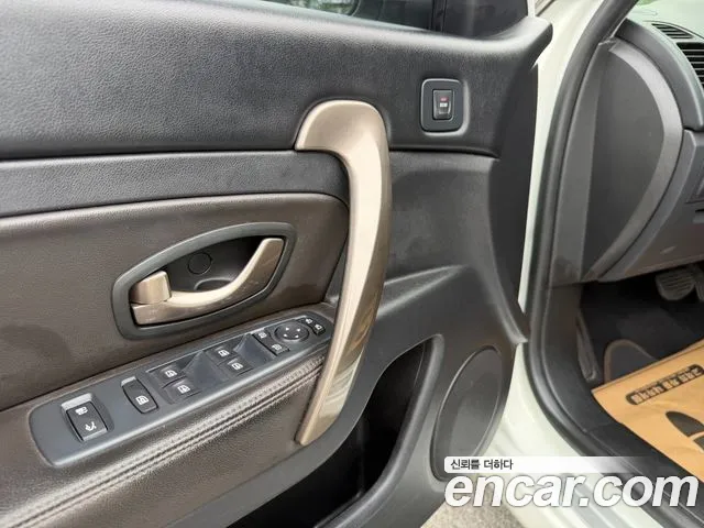 Renault-KoreaSamsung SM5 2015 thumb 10