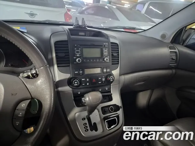 Kia Carnival 2008 thumb 9