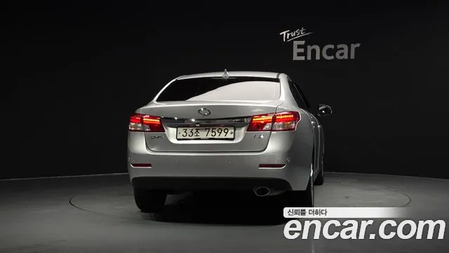 Renault-KoreaSamsung SM5 2014 thumb 4