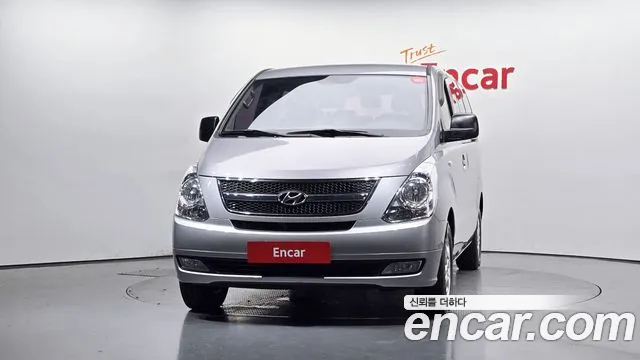 Hyundai Starex 2011 thumb 3