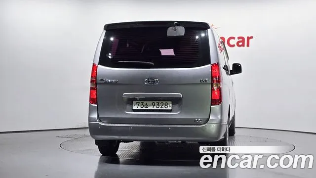 Hyundai Starex 2011 thumb 4