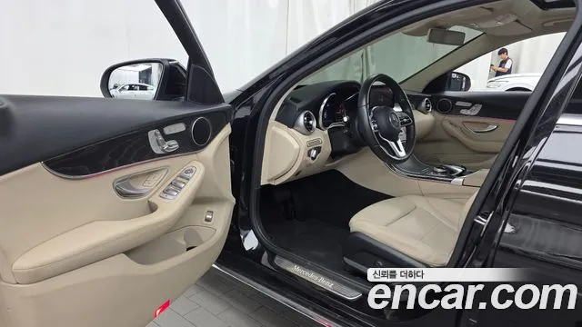 Mercedes-Benz C-Класс 2018 thumb 10