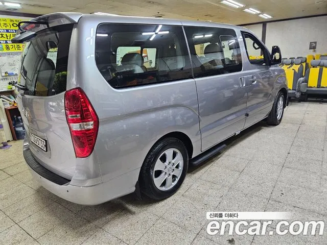 Hyundai Starex 2020 thumb 4