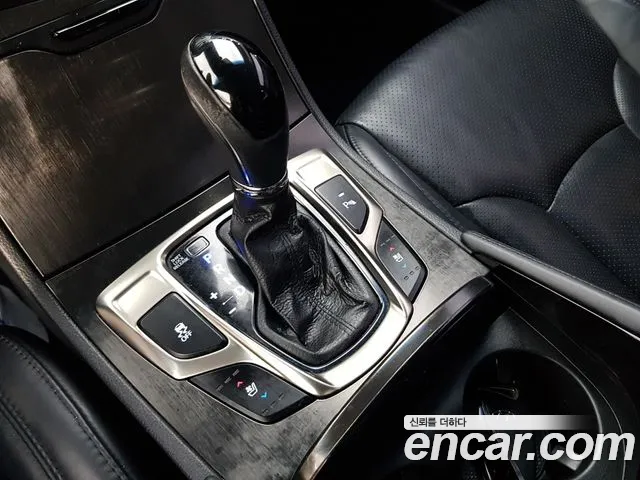 Hyundai Grandeur 2013 thumb 8