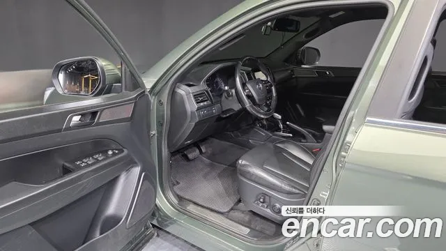 KG_Mobility_Ssangyong Rexton 2021 thumb 10