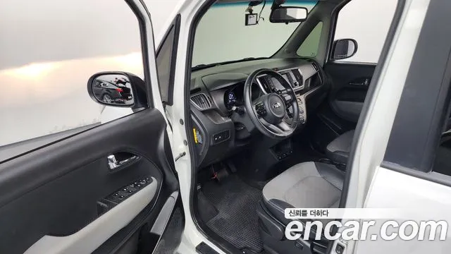 Kia Ray 2018 thumb 9