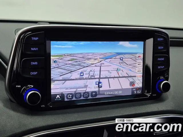 Hyundai Santa Fe 2019 thumb 9