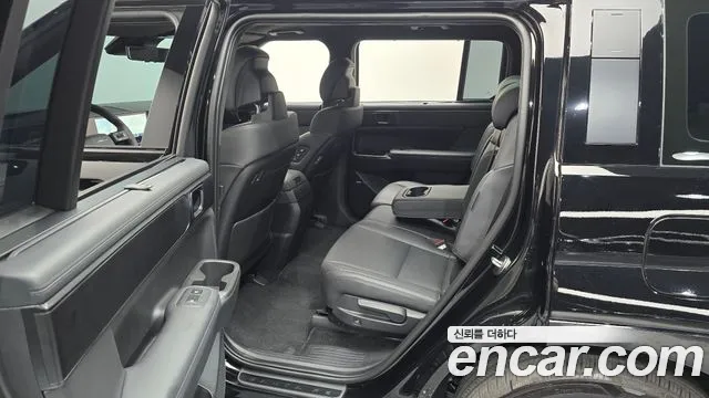 Hyundai Santa Fe 2026 thumb 11