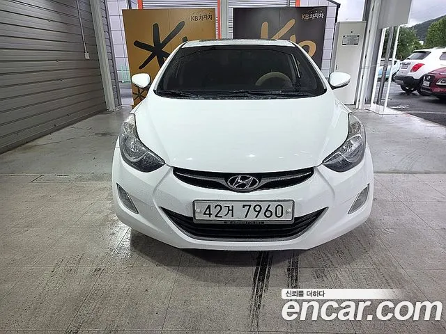 Hyundai Avante 2012 thumb 3