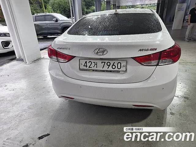 Hyundai Avante 2012 thumb 6
