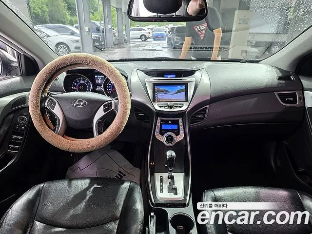 Hyundai Avante 2012 thumb 7