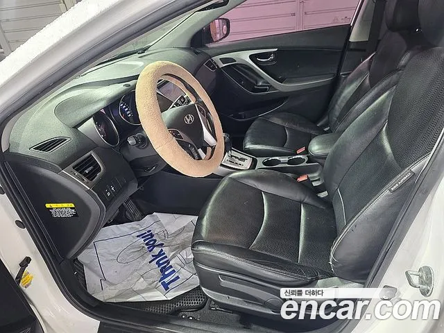 Hyundai Avante 2012 thumb 8