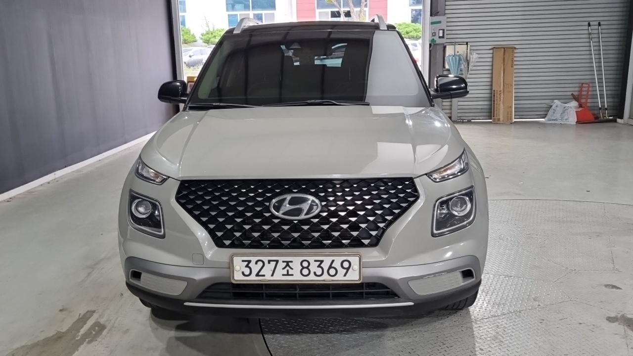 Hyundai Venue 2019 thumb 3
