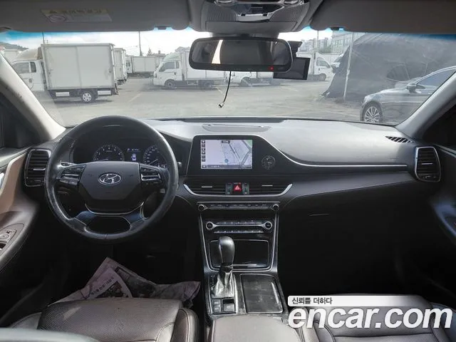 Hyundai Grandeur 2018 thumb 9