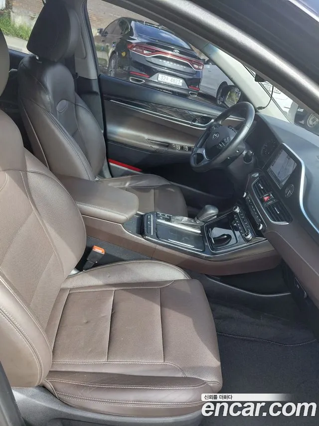 Hyundai Grandeur 2018 thumb 10