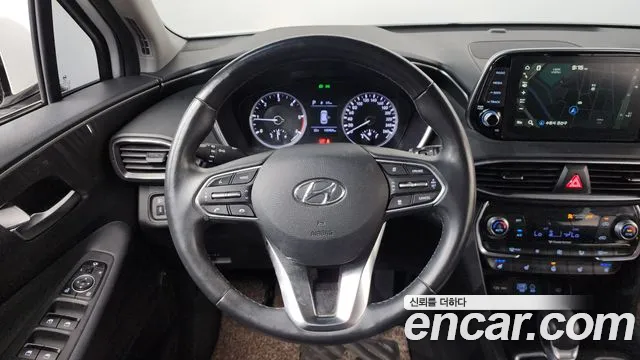 Hyundai Santa Fe 2018 thumb 12