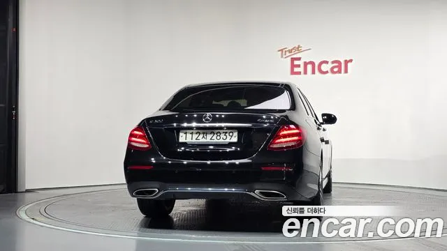 Mercedes-Benz E-Класс 2019 thumb 4