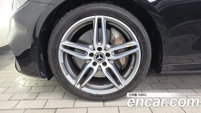 Mercedes-Benz E-Класс 2019 thumb 5