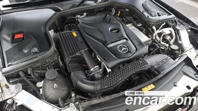 Mercedes-Benz E-Класс 2019 thumb 6