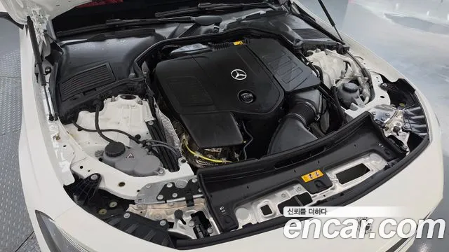 Mercedes-Benz CLE-Class 2024 thumb 6