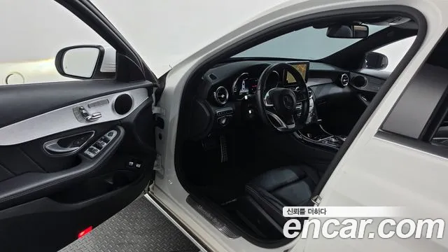 Mercedes-Benz C-Класс 2018 thumb 10