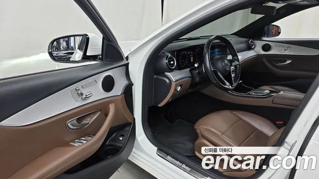 Mercedes-Benz E-Класс 2021 thumb 10