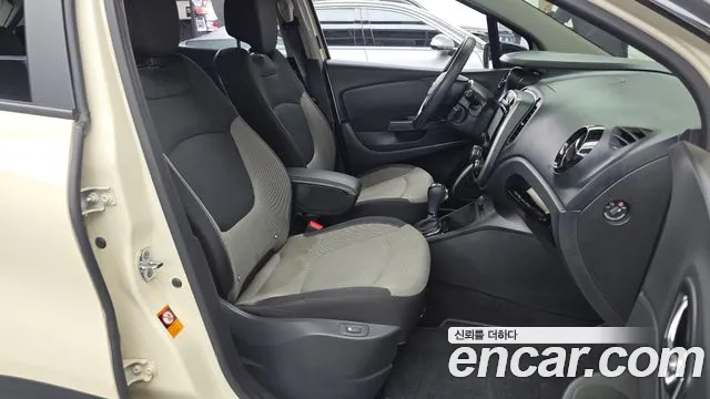 Renault-KoreaSamsung Captur 2014 thumb 11