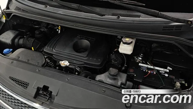Hyundai Starex 2013 thumb 6
