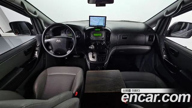 Hyundai Starex 2013 thumb 7