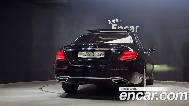 Mercedes-Benz E-Класс 2019 thumb 4