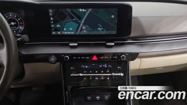 Kia Carnival 2021 thumb 12