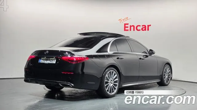 Mercedes-Benz S-Класс 2026 thumb 2