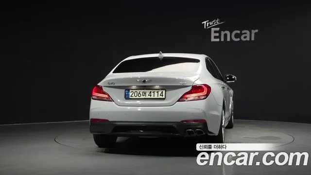Genesis G70 2019 thumb 3